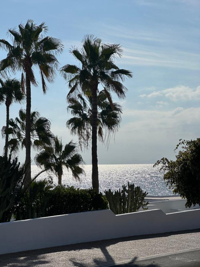 Sea View With Direct Access To Boulevard Puerto del Carmen  Kültér fotó